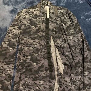 Men’s lululemon camo blazer. Windbreaker jacket.